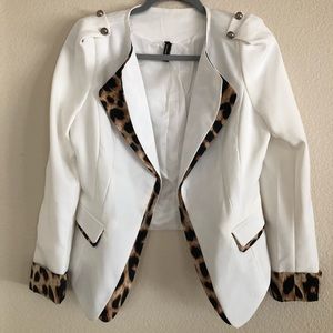 BOUTIQUE BLAZER JACKET LEOPARD WHITE